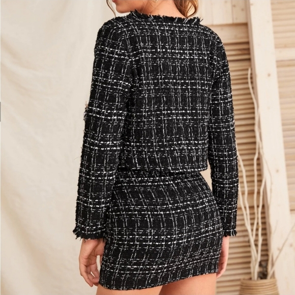 NWOT Raw Buttoned Front Frayed Trim Tweed Jacket - Picture 3 of 9